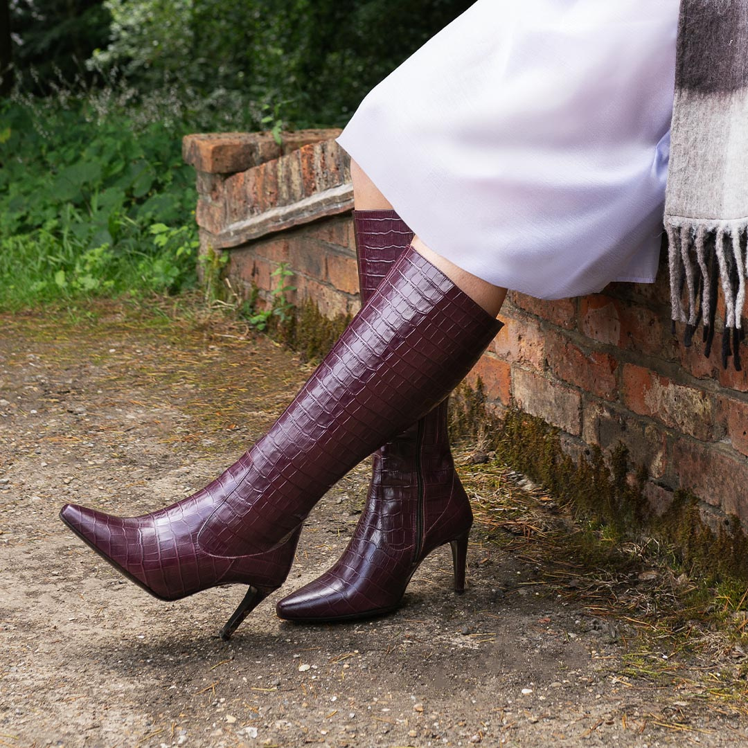 The Evolution of Wide Calf Boots in the Fashion Industry