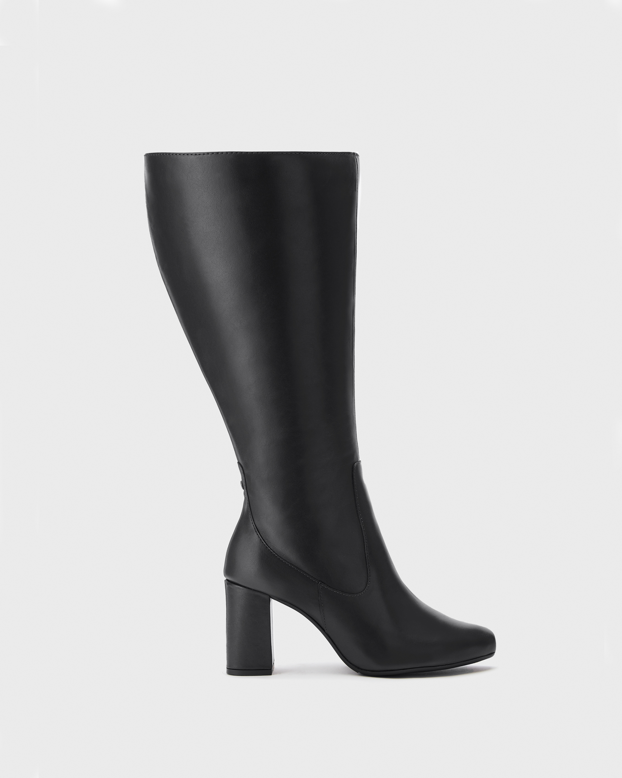 Knee high pointed black block heeled boot